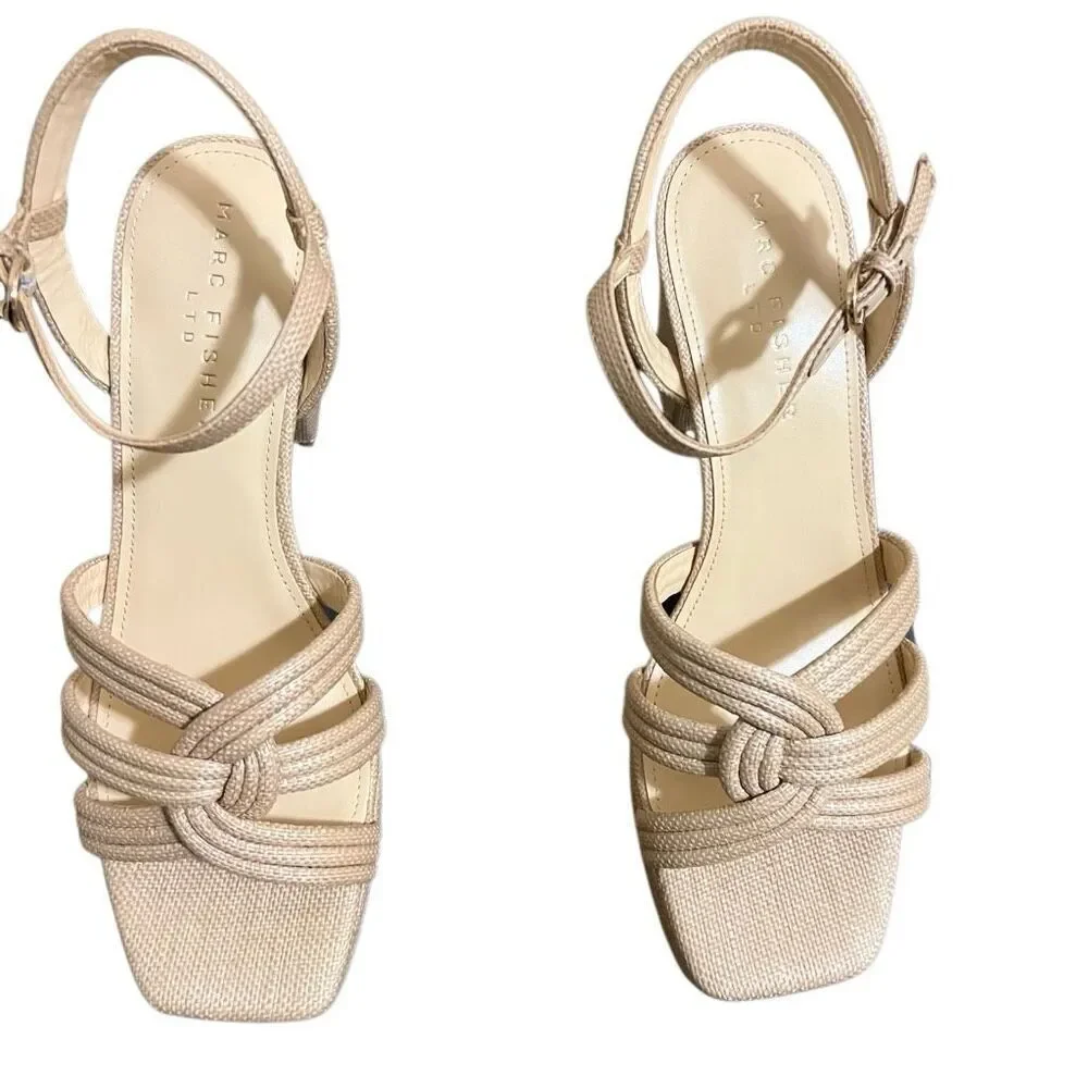 NIB Marc Fisher Women's Natural Cairo Ankle Strap Block Heel Platform Sandals 10